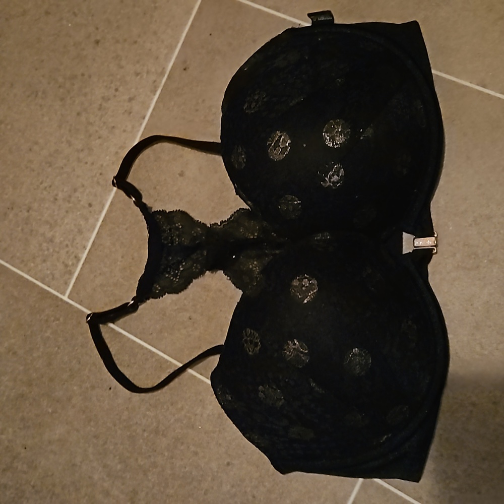PINK Victoria's Secret Black Lace Push-Up Bra with Metallic Dot Accents